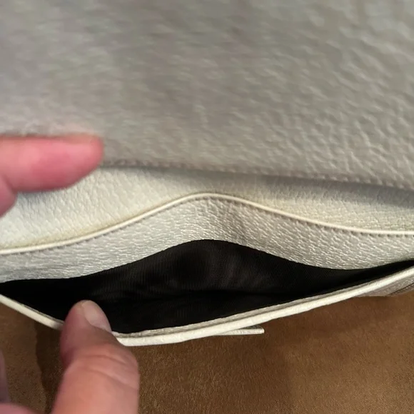 Gucci Ivory Leather/Canvas Monogram with Sherry Line Bifold Long Wallet - Picture 15 of 16